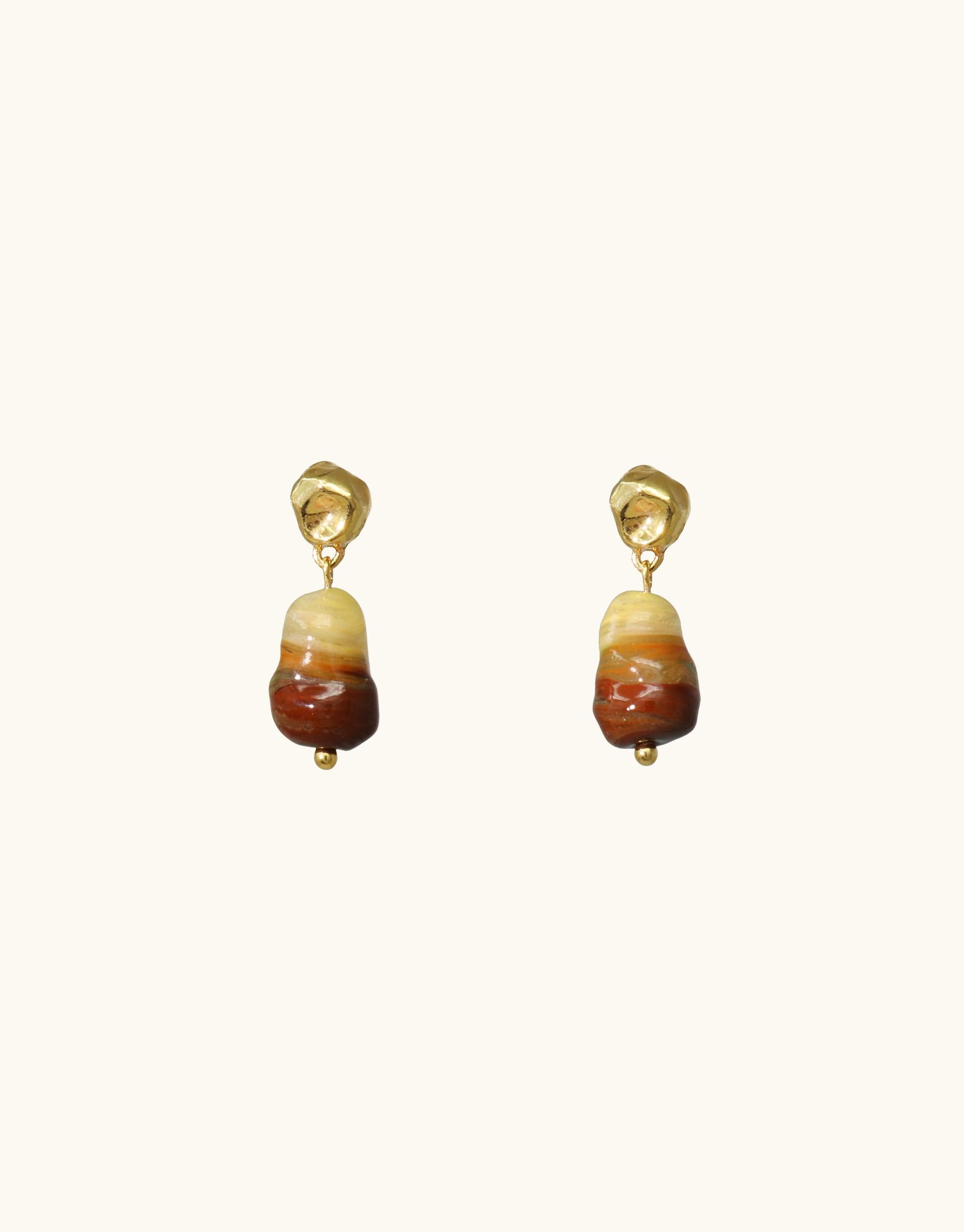 Elegant gold vermeil earrings with unique sandstone-colored glass pendants, showcasing layered hues reminiscent of canyon terrain. Handcrafted eco-friendly design from repurposed glass bottles. Part of the Terrain Collection. Shades of Nature | Sandstone Earrings by CLED.