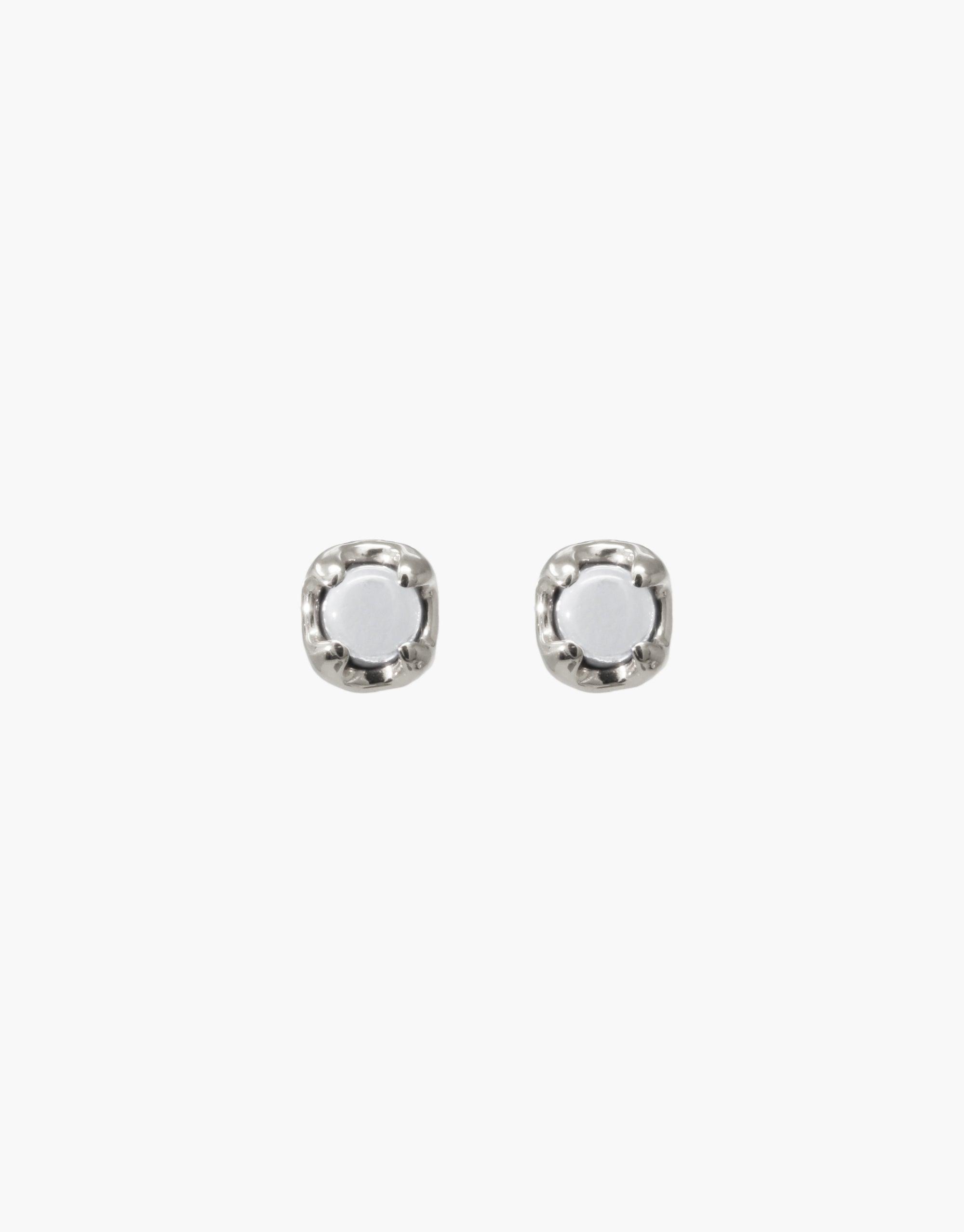 Elegant Beam Earrings featuring square-shaped eco gems in silver settings. Sustainably crafted studs with a modern, minimalist design. Perfect for everyday wear or special occasions. Handmade jewelry showcasing upcycled glass by CLED.