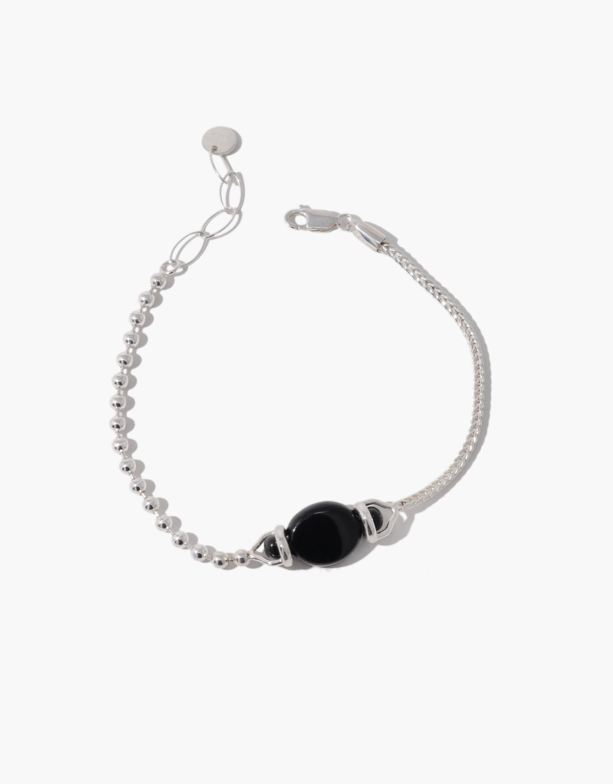 Close-up of the Picot Bracelet showing the beaded picot detail on either side of the black basalt glass Eco Gem. Picot Bracelet by CLED.