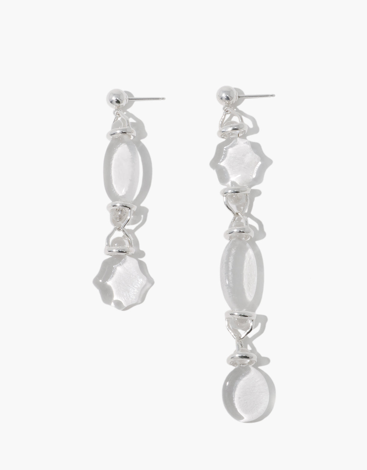 Close-up of Picot Linear Earrings showing clear glass beads set between small silver picot details along a linear drop. Handcrafted upcycled glass jewelry made in Los Angeles. Picot Linear Earrings by CLED.