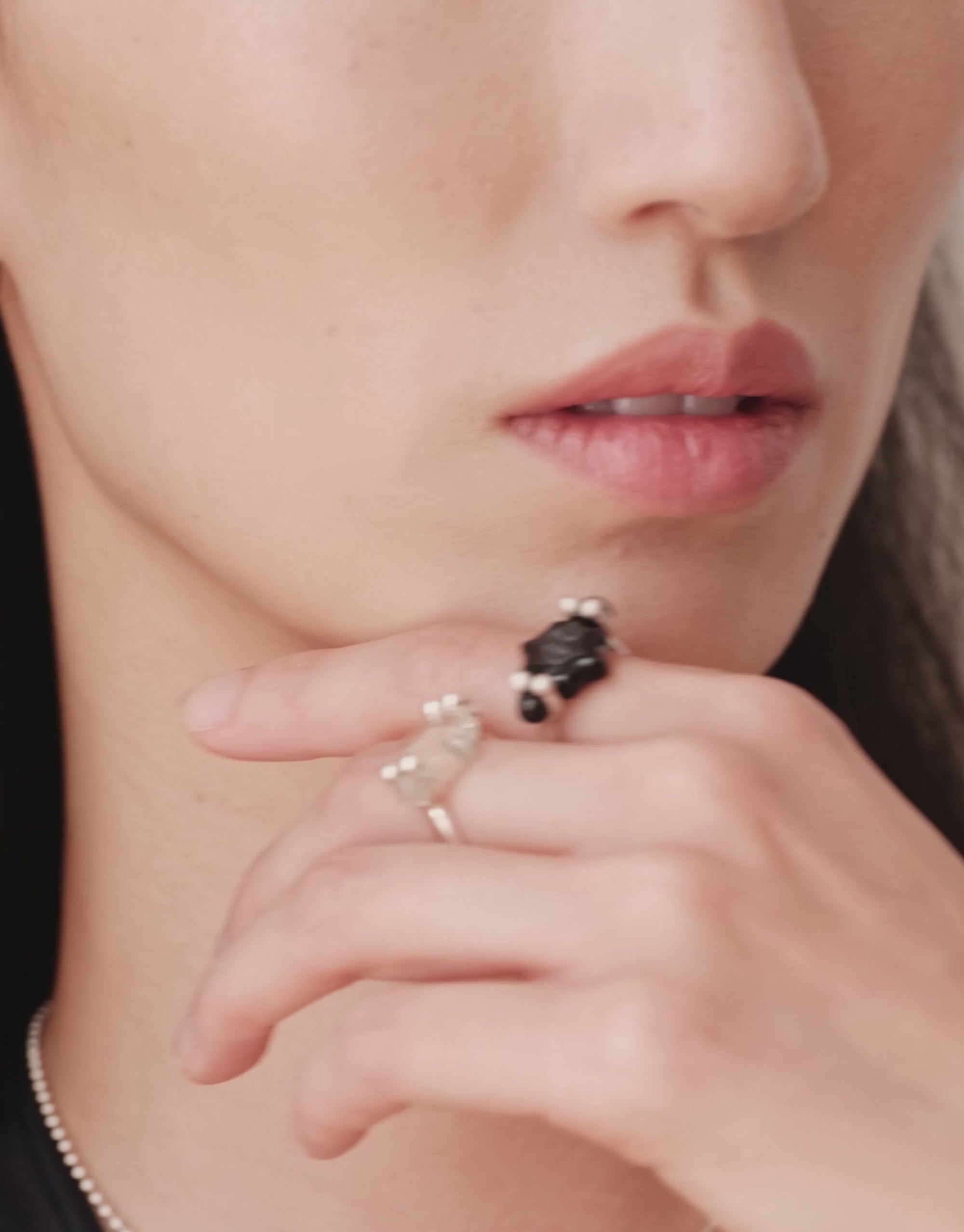 LAS Scallop Swivel Ring | Engraving shown in motion, the scalloped glass Eco Gem turning between two beads in sterling silver. Handmade in Los Angeles. LAS Scallop Swivel Ring | Engraving by CLED.
