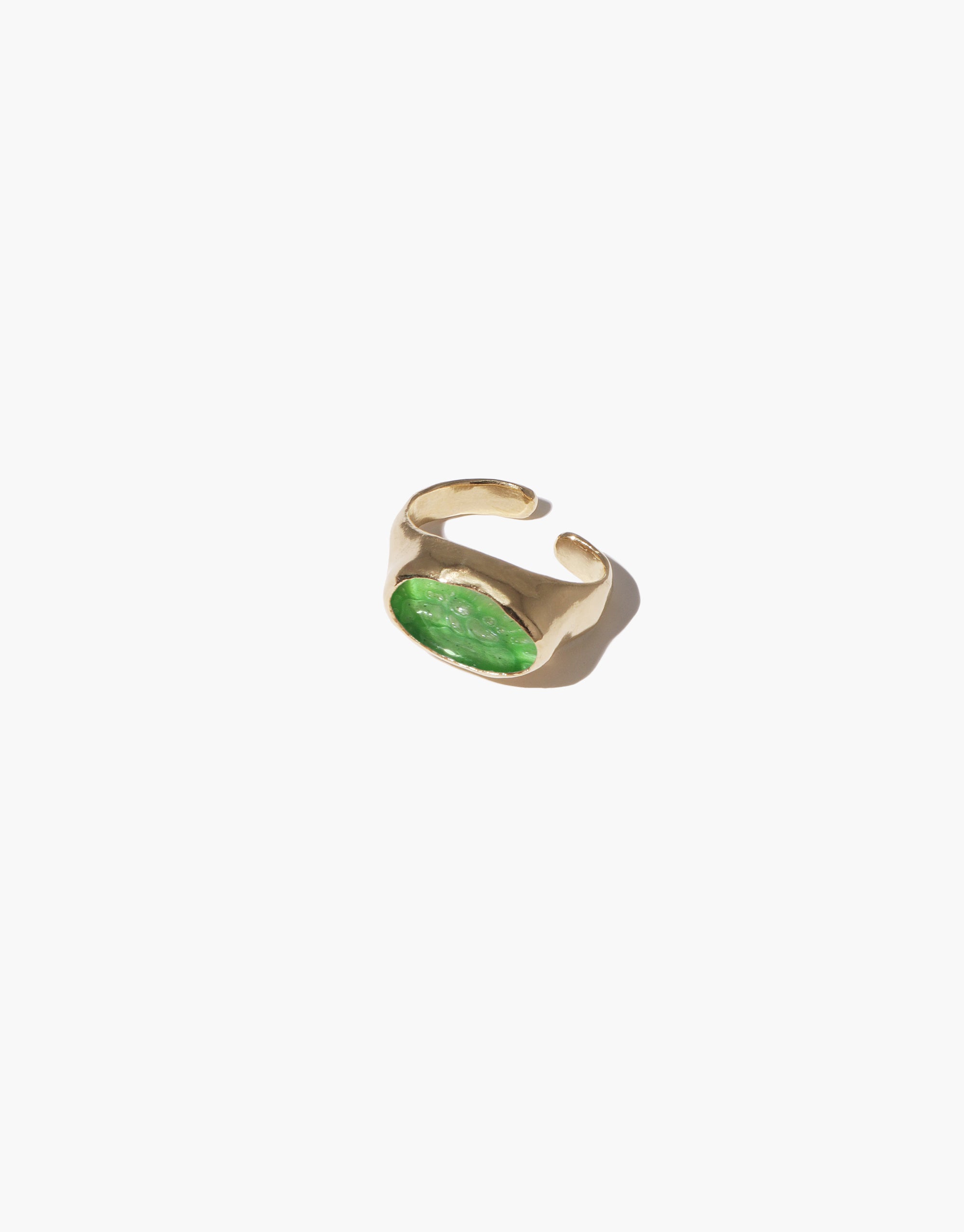 Oval Sculpture Ear Cuff